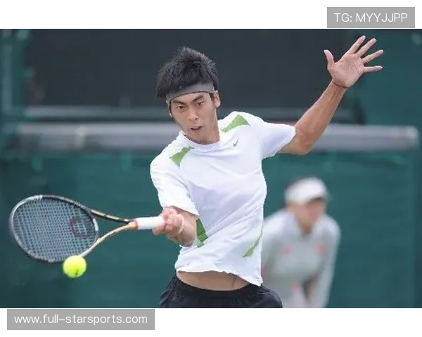 网球高手的回球线路美得像书法